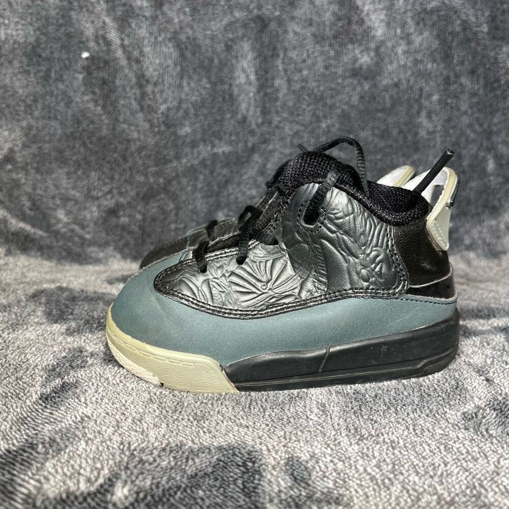 🖤 Nike Air Jordan Dub Zero boy Sz 7C